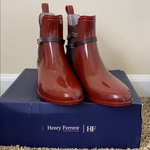 Rain Boots (Burgundy)